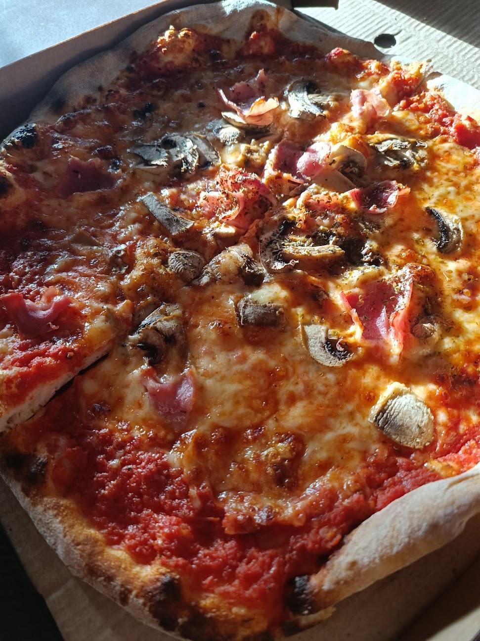 Photo du restaurant Pizz emport