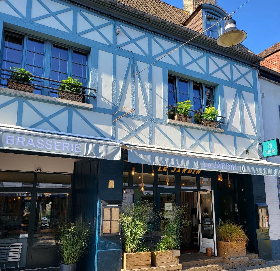Photo de Le Jardin Restaurant "en travaux tout le mois de Mars"