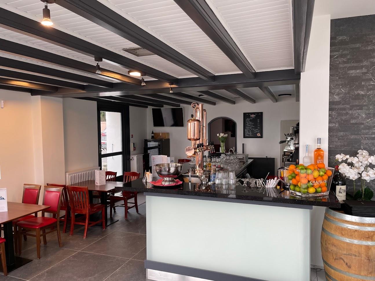 Photo de Hostellerie du Lac