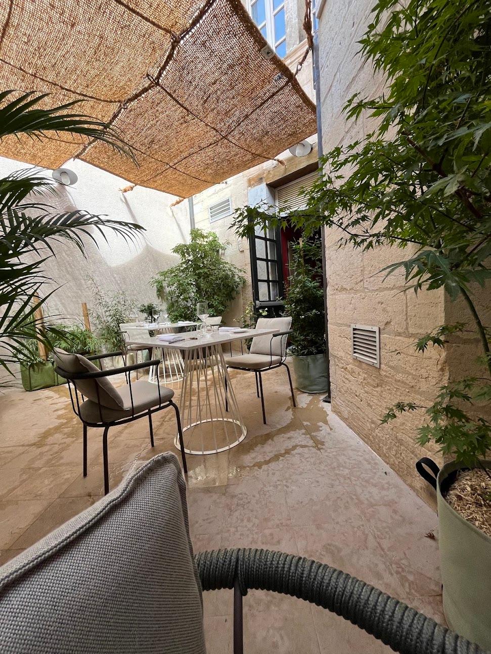 Photo du restaurant La Maison des Cariatides