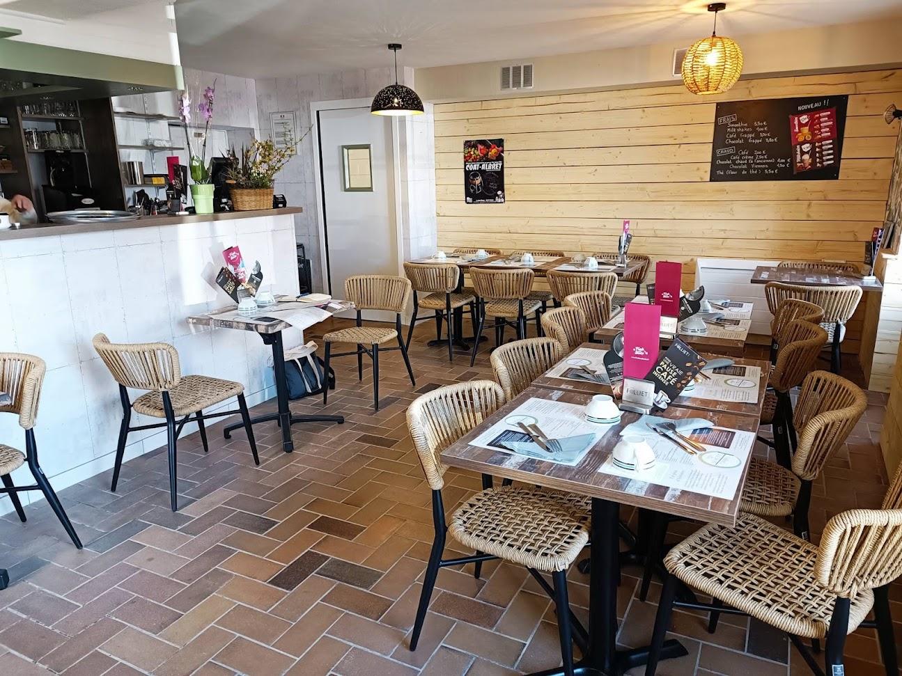Photo de Crêperie Le Petit Caveau