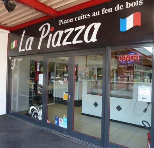 Photo de La Piazza