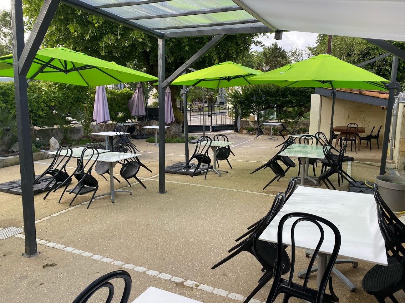 Photo de Au Jardin Public bar restaurant