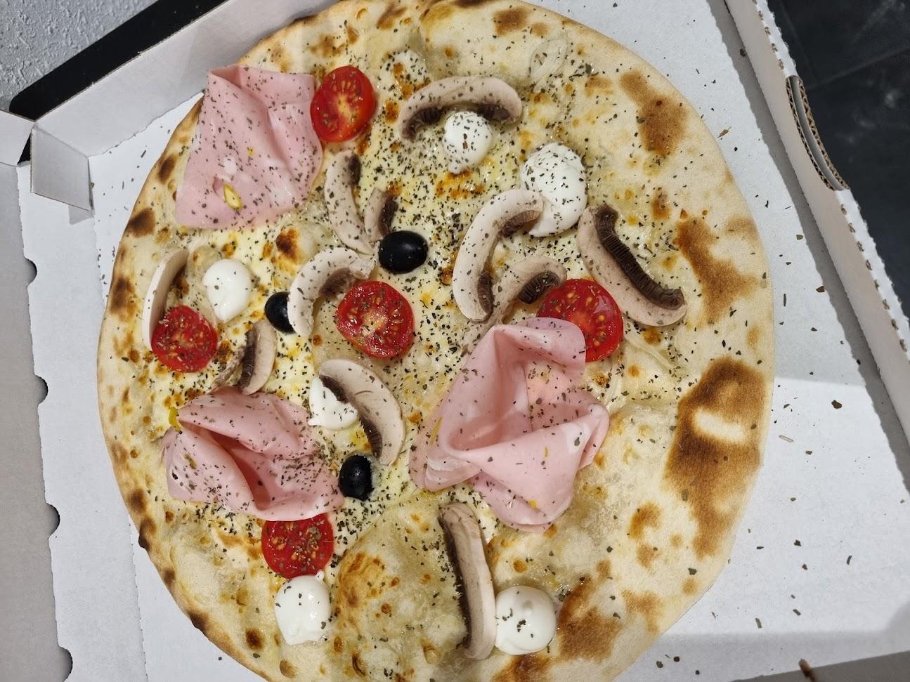 Photo de Pizza chez la cé