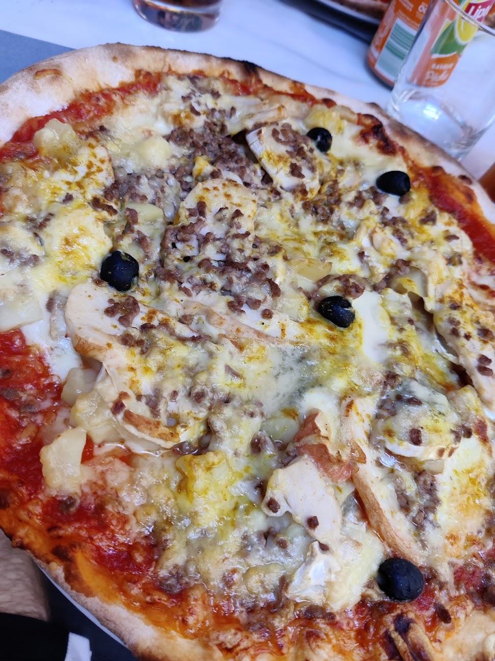 Photo de Atomic Pizza