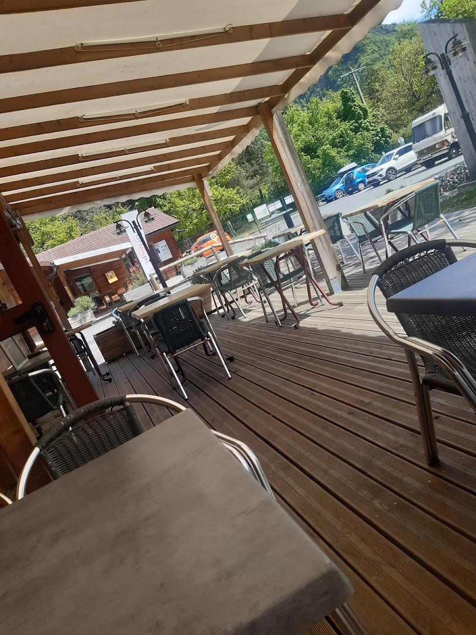 Photo du restaurant O PIED DU LAC