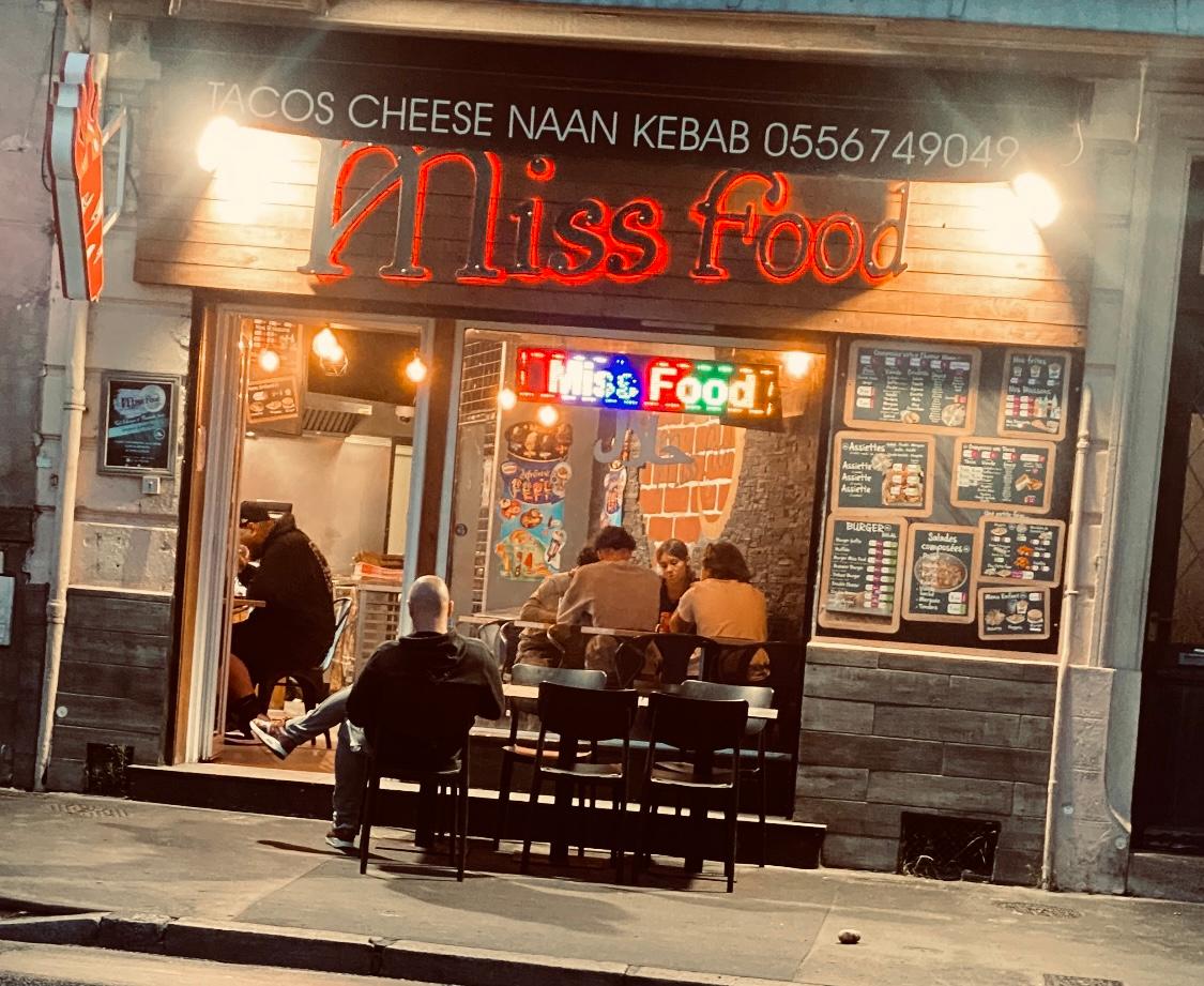 Photo du restaurant Miss Food Kebab Naan tacos