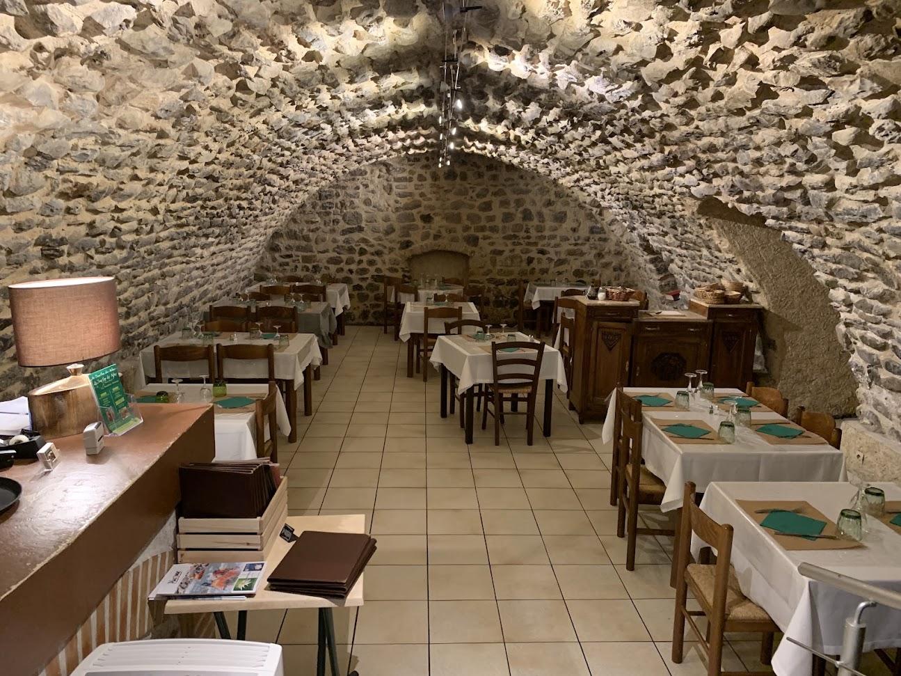 Photo du restaurant LE TOURTON DES ALPES